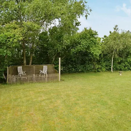 Stunning Holiday Home In Ulfborg With Whirlpool Vakantiehuis